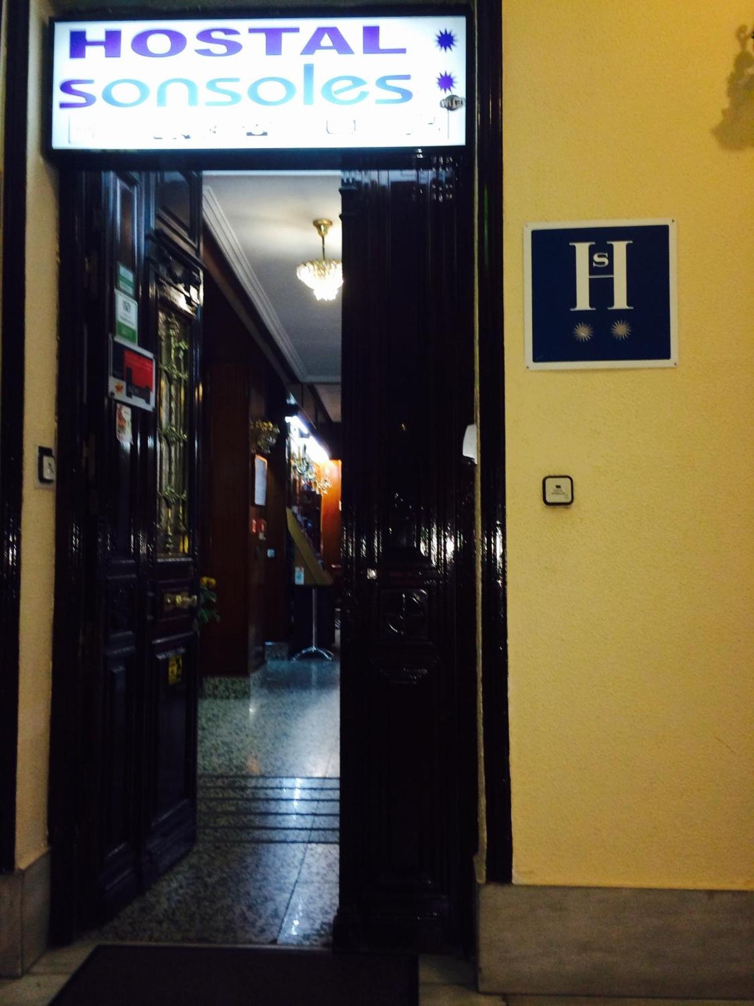 Hostal Sonsoles Madrid-Centro Exteriör bild